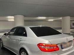 Grau Gebraucht 2010 Mercedes E220 Limousine | 9.000 € (Guter Preis)