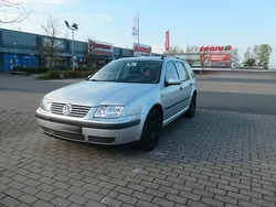Silber Gebraucht 2001 VW Bora Basis Limousine | 1.300 € (Fairer Preis)