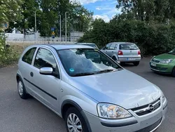 Silber Gebraucht 2005 Opel Corsa Kleinwagen | 1.200 € (Fairer Preis)