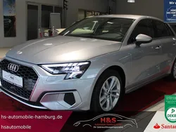 Mystekschwarz Gebraucht 2023 Audi A3 Sportback Sport Kombi | 26.900 € (Guter Preis)