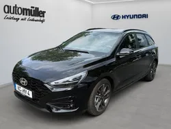 Schwarz abyss black / mic Gebraucht 2024 Hyundai i30 Advantage Limousine | 26.777 € (Fairer Preis)