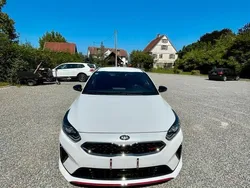 Weiß Gebraucht 2021 Kia Ceed GT Limousine | 22.399 € (Guter Preis)