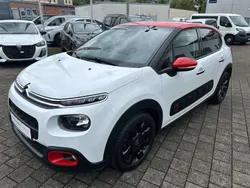 Polar weiß Gebraucht 2017 Citroën C3 PureTech Kleinwagen | 9.900 € (Etwas zu teuer)