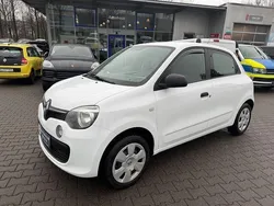 Weiß Gebraucht 2016 Renault Twingo Life Kleinwagen | 6.999 € (Etwas zu teuer)