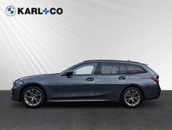 Grau Gebraucht 2021 BMW 318 Sport Line Kombi | 21.998 € (Fairer Preis)