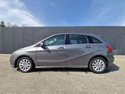 Grau Gebraucht 2012 Mercedes B180 Van / Kleinbus | 11.500 € (Guter Preis)