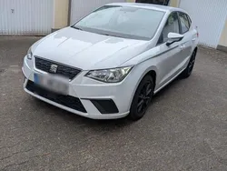 Weiß Gebraucht 2019 Seat Ibiza Style Limousine | 11.000 € (Guter Preis)