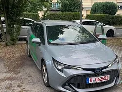 Grau Gebraucht 2021 Toyota Corolla Comfort Kombi | 15.500 € (Guter Preis)