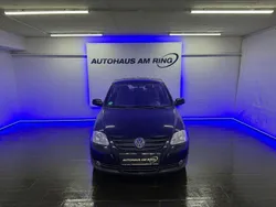 Schwarz Gebraucht 2010 VW Fox Style Kleinwagen | 2.999 € (Etwas zu teuer)