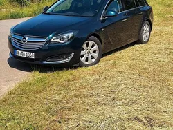Grün Gebraucht 2014 Opel Insignia Kombi | 7.900 € (Fairer Preis)