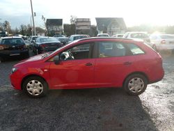 Rot Gebraucht 2015 Seat Ibiza ST Reference Kombi | 4.999 € (Guter Preis)