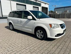 Weiß Gebraucht 2011 Dodge Grand Caravan Van / Kleinbus | 6.800 € (Superpreis)
