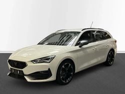 Weiß Gebraucht 2023 Cupra Leon Kombi | 28.380 € (Guter Preis)