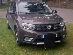 Braun Gebraucht 2018 Dacia Sandero Kleinwagen | 9.000 €