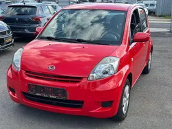 Rot Gebraucht 2010 Daihatsu Sirion Kleinwagen | 1.990 € (Guter Preis)