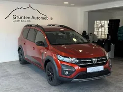 Braun Gebraucht 2022 Dacia Jogger Extreme Kombi | 19.740 € (Etwas zu teuer)