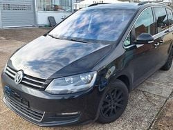 Schwarz Gebraucht 2015 VW Sharan Comfortline Van / Kleinbus | 11.500 € (Superpreis)
