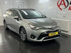 New medium silver/ grey Gebraucht 2016 Toyota Avensis Business Edition Kombi | 14.890 € (Fairer Preis)