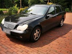 Schwarz Gebraucht 2003 Mercedes C180 Kombi | 999 €