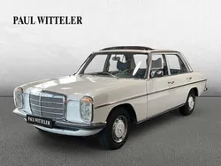 Weiss Gebraucht 1976 Mercedes 200 Limousine | 18.480 €