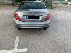 Grau Gebraucht 2009 Mercedes C280 Avantgarde Limousine | 8.950 € (Fairer Preis)