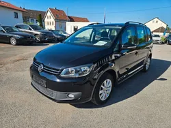 Schwarz Gebraucht 2011 VW Touran Trendline Van / Kleinbus | 7.999 € (Fairer Preis)