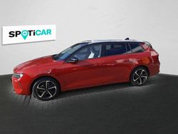 Kardiorot / dach schwarz Gebraucht 2023 Opel Astra Elegance Kombi | 21.650 € (Fairer Preis)