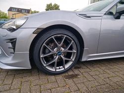 Silber Gebraucht 2017 Toyota GT86 GT Coupé | 29.499 €