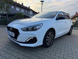 Weiß Gebraucht 2019 Hyundai i30 YES! Limousine | 15.900 € (Fairer Preis)