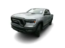 Silber Gebraucht 2020 Dodge Ram Abholung | 42.449 € (Fairer Preis)
