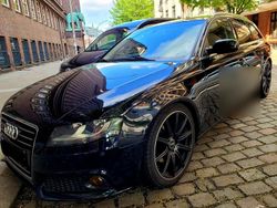 Schwarz Gebraucht 2010 Audi A4 Comfort Kombi | 6.500 € (Guter Preis)