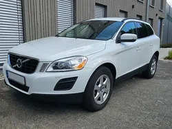 Weiß Gebraucht 2013 Volvo XC60 Momentum SUV | 13.600 € (Fairer Preis)