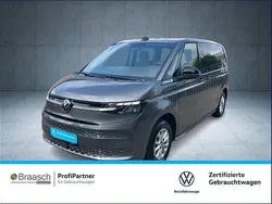 Grau Gebraucht 2023 VW T7 Life Van | 42.979 € (Fairer Preis)