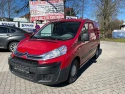 Rot Gebraucht 2013 Citroën Jumpy Van / Kleinbus | 3.999 € (Superpreis)