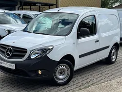 Weiß Gebraucht 2020 Mercedes Citan 108 Van / Kleinbus | 12.350 € (Fairer Preis)