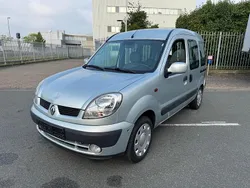 Grau Gebraucht 2003 Renault Kangoo Van / Kleinbus | 2.290 € (Etwas zu teuer)