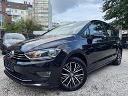 Schwarz Gebraucht 2017 VW Golf Sportsvan Allstar Van / Kleinbus | 9.450 € (Superpreis)