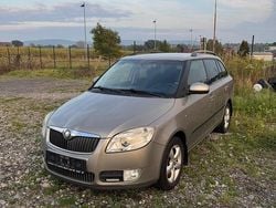 Gold Gebraucht 2009 Skoda Fabia Kombi | 1.000 € (Superpreis)
