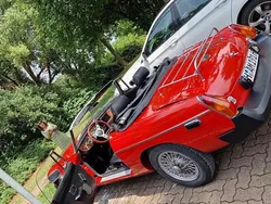 Rot Gebraucht 1978 MG B Cabrio | 13.333 €