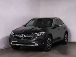 Graphitgraumet. Gebraucht 2024 Mercedes GLC200 Avantgarde SUV | 52.600 € (Fairer Preis)