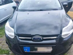 Schwarz Gebraucht 2012 Ford Focus Kombi | 3.600 € (Guter Preis)