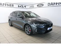 Magneticgrau (metallic) Gebraucht 2023 Ford Focus ST-Line X Limousine | 23.570 € (Fairer Preis)