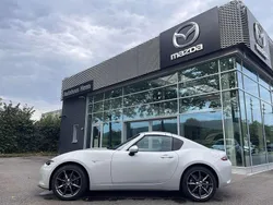 Mondsteinweiß metallic Gebraucht 2019 Mazda MX5 Cabrio | 25.950 € (Etwas zu teuer)