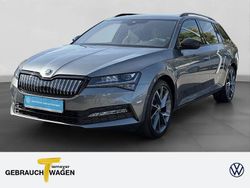 Grau Gebraucht 2023 Skoda Superb SportLine Kombi | 30.250 € (Etwas zu teuer)