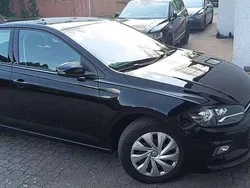 Schwarz Gebraucht 2018 VW Polo Comfortline Limousine | 12.800 € (Guter Preis)