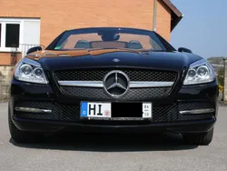 Schwarz Gebraucht 2015 Mercedes SLK200 Cabrio | 23.499 € (Fairer Preis)