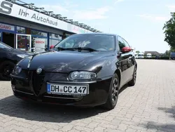 Schwarz Gebraucht 2002 Alfa Romeo 147 Distinctive Kleinwagen | 1.995 €