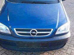 Blau Gebraucht 2003 Opel Zafira Van / Kleinbus | 2.000 € (Fairer Preis)