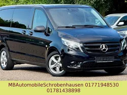 Schwarz Gebraucht 2018 Mercedes Vito Van / Kleinbus | 21.999 € (Fairer Preis)
