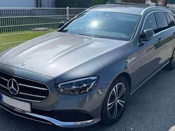 Grau Gebraucht 2022 Mercedes E220 Exclusive Kombi | 35.800 € (Guter Preis)